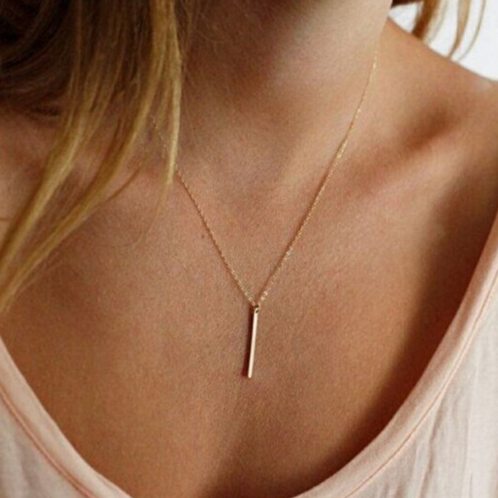 Gold Tone Drop Down Bar Necklace